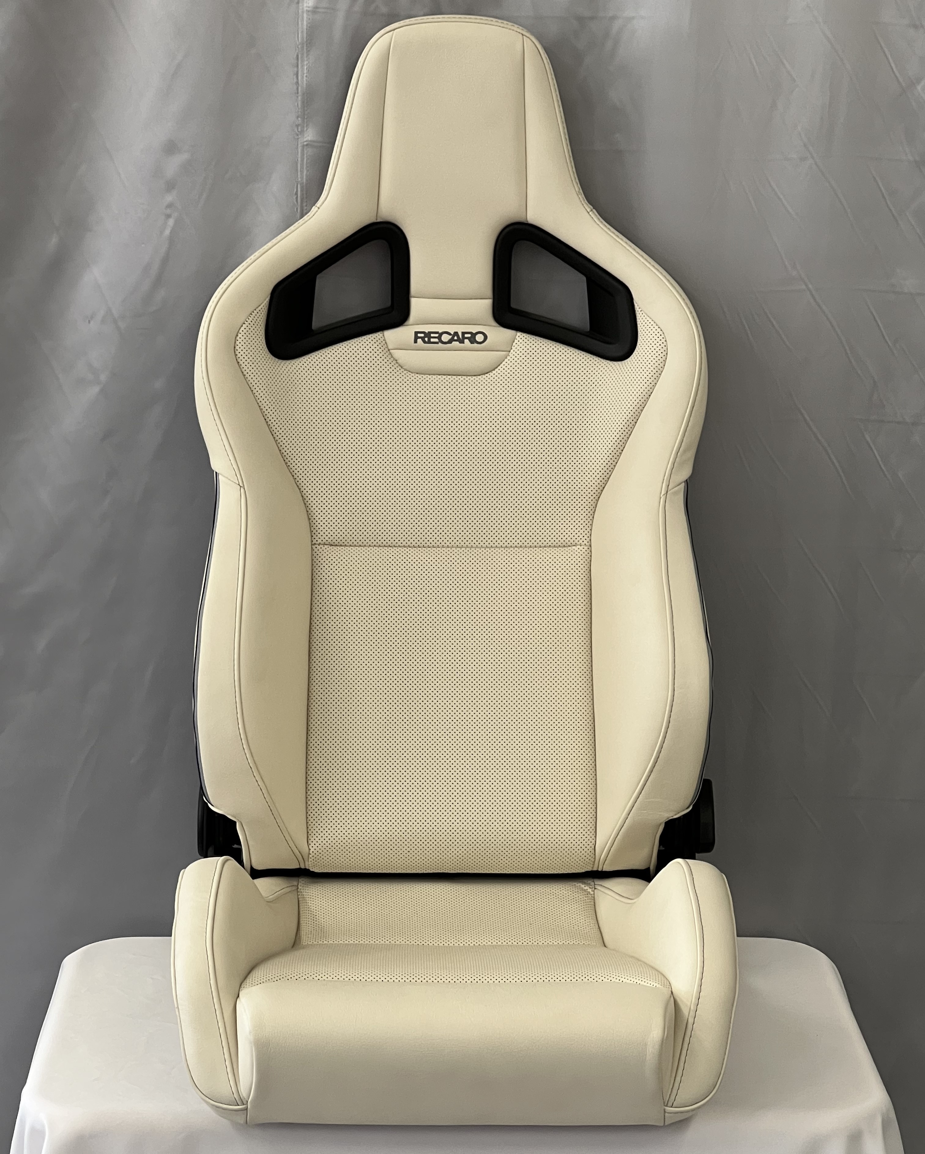 RECARO  シート  左用